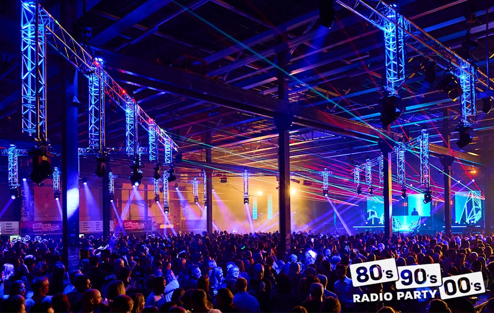 Ticket 80's 90's & 00's Radio Party in Eindhoven (2p.)