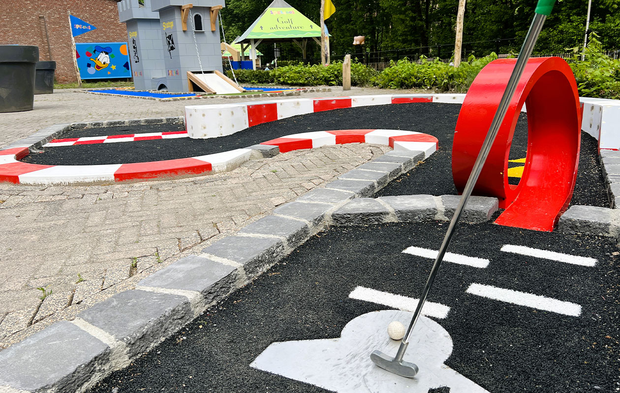 Combiticket Spelebos: museum, dino & golfplezier (2p.)