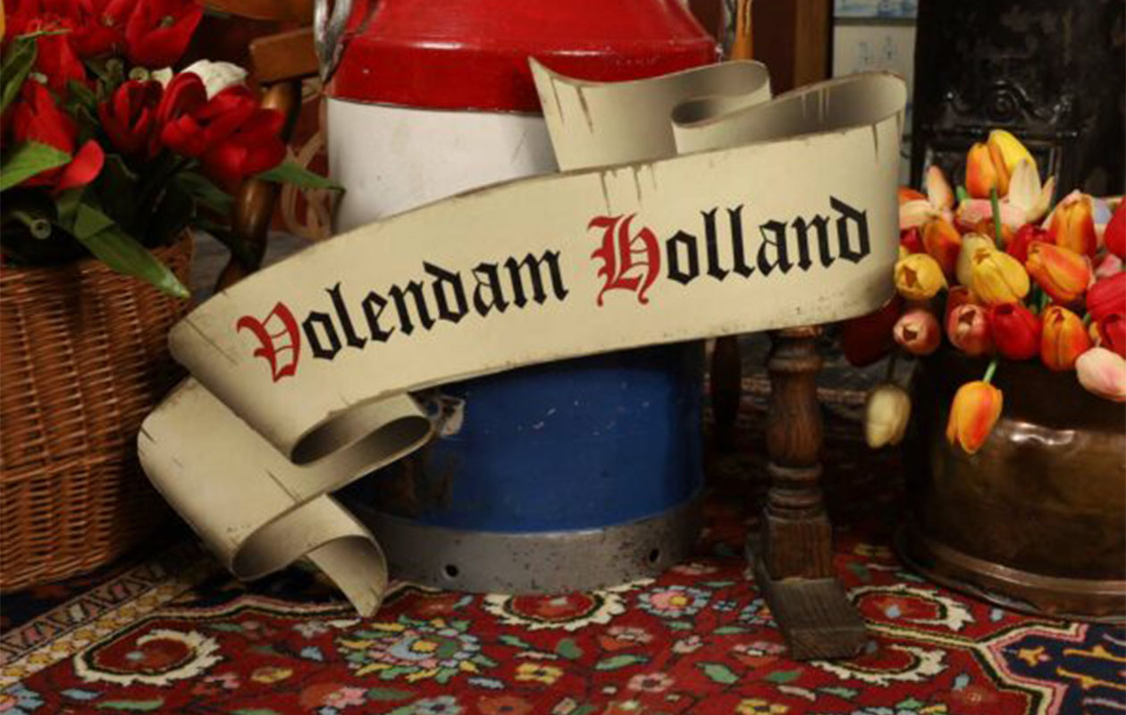 Fotoshoot in Volendamse klederdracht voor 2 personen