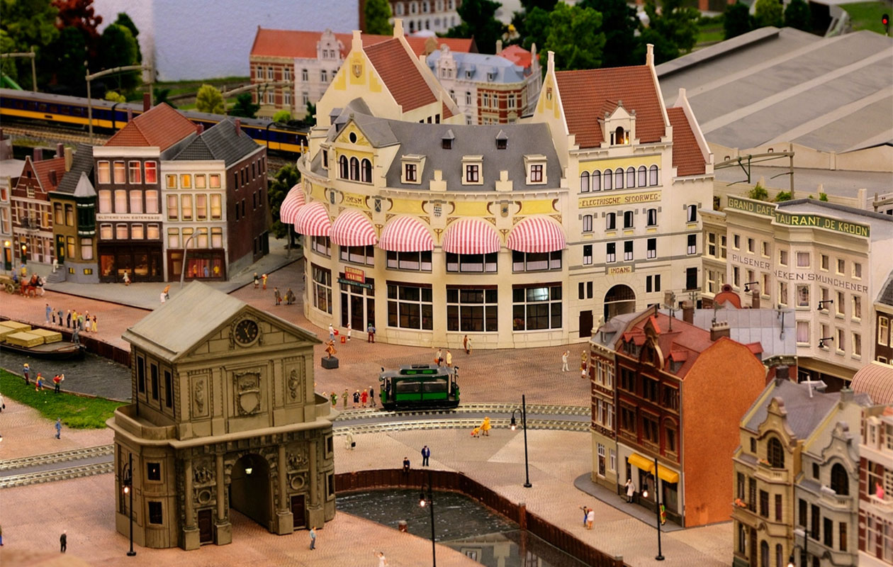 MiniWorld Rotterdam (2p.)