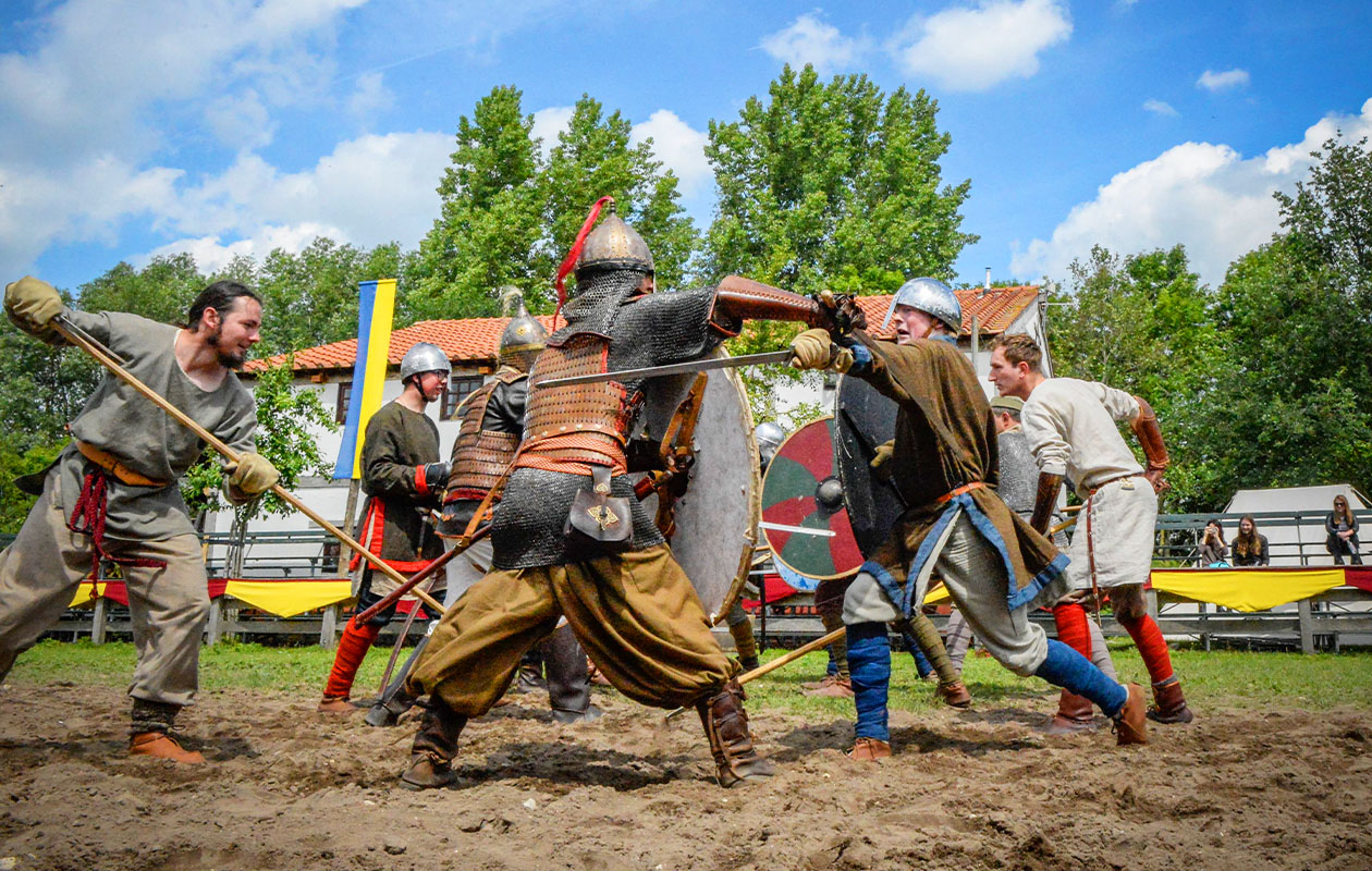 Bied mee op Museumpark Archeon tickets (2 personen)