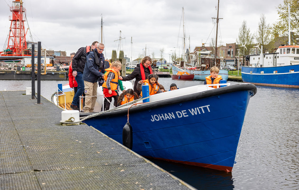 Historische havenrondvaart in Den Helder (30 min) (2p.)
