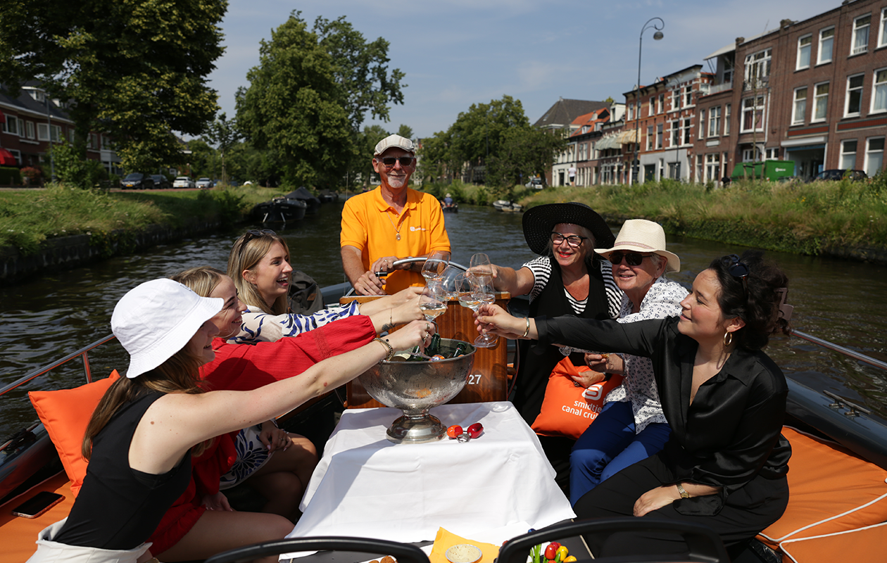 Open sloep rondvaart in Haarlem (2p.)