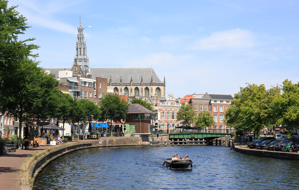 Open sloep rondvaart in Haarlem (2p.)