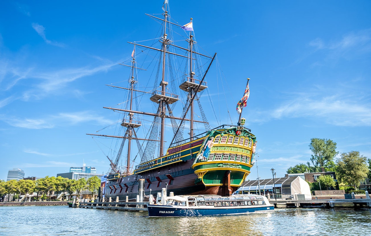 Rondvaart door Amsterdam met Blue Boat Company (2p.)