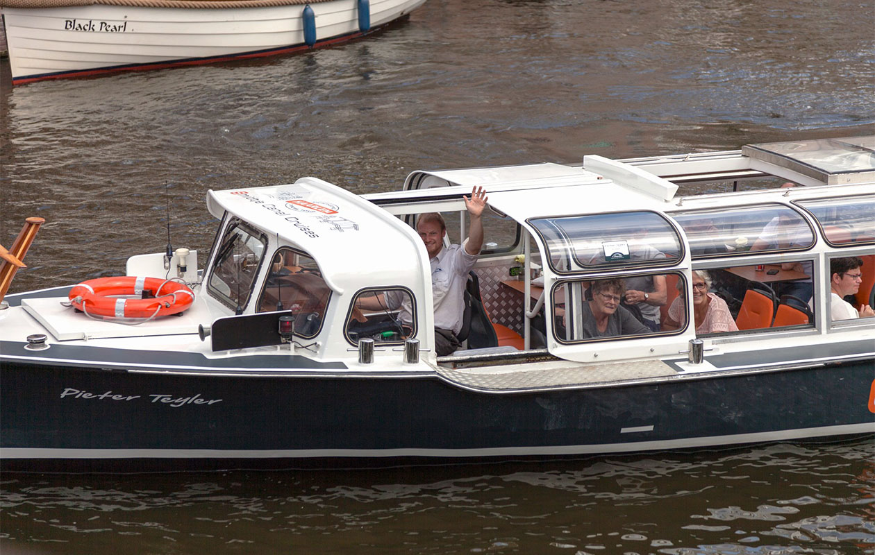 Rondvaart door Haarlem met Smidtje Canal Cruises (2p.)