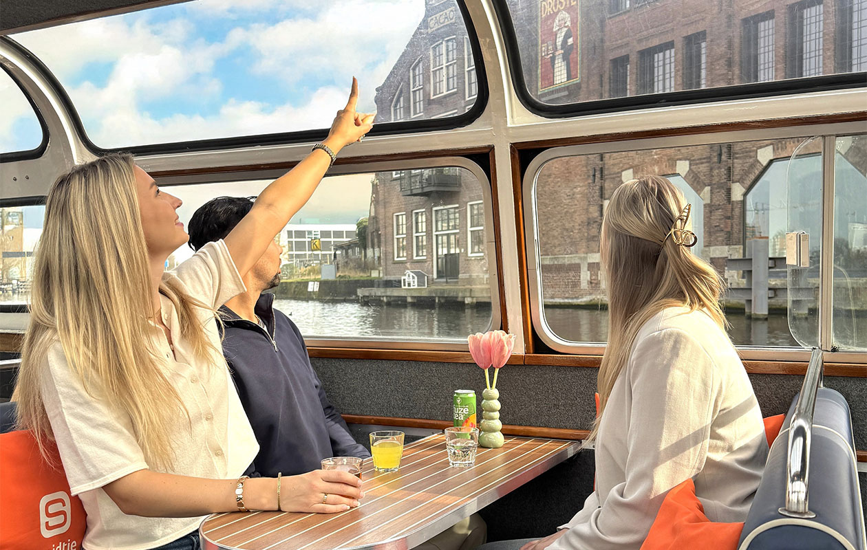 Rondvaart door Haarlem met Smidtje Canal Cruises (2p.)