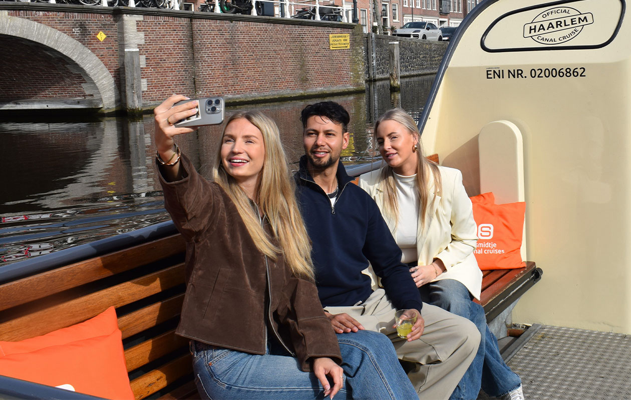Rondvaart door Haarlem met Smidtje Canal Cruises (2p.)