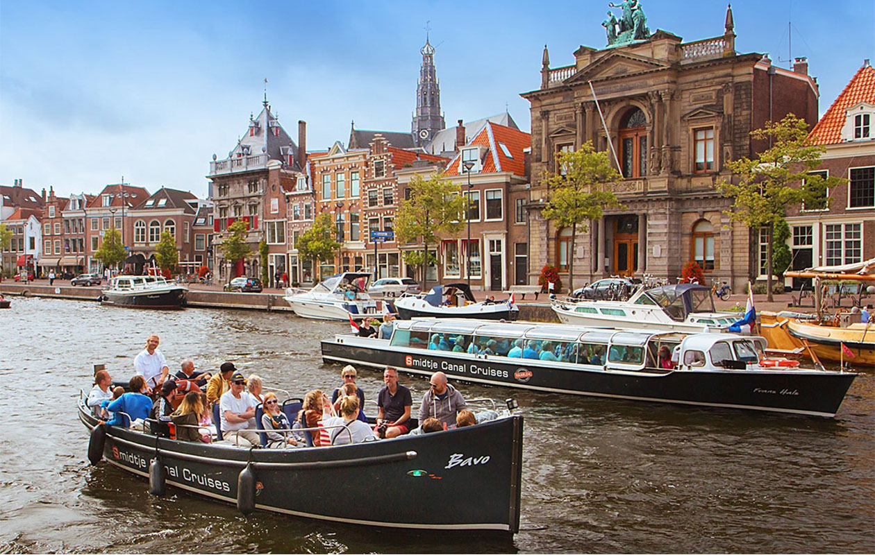 Rondvaart door Haarlem met Smidtje Canal Cruises (2p.)