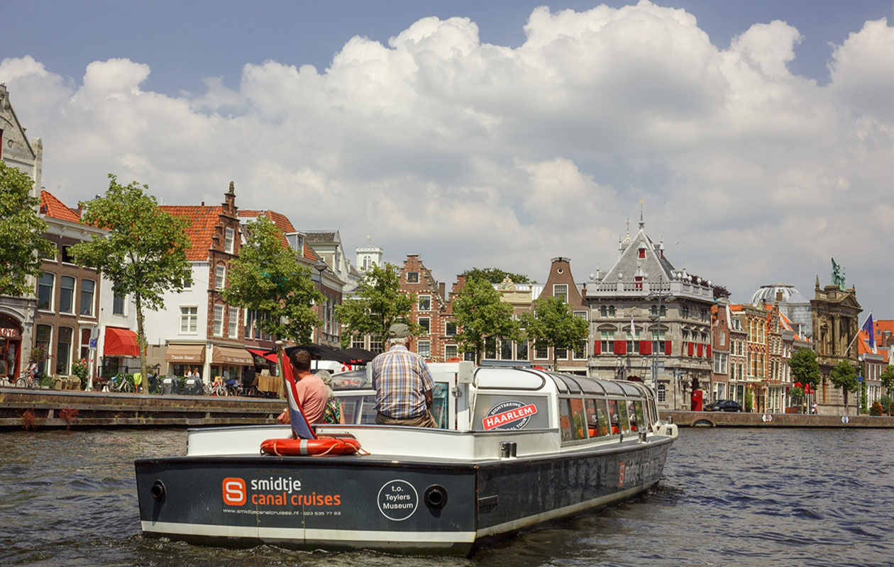 Rondvaart door Haarlem met Smidtje Canal Cruises (2p.)