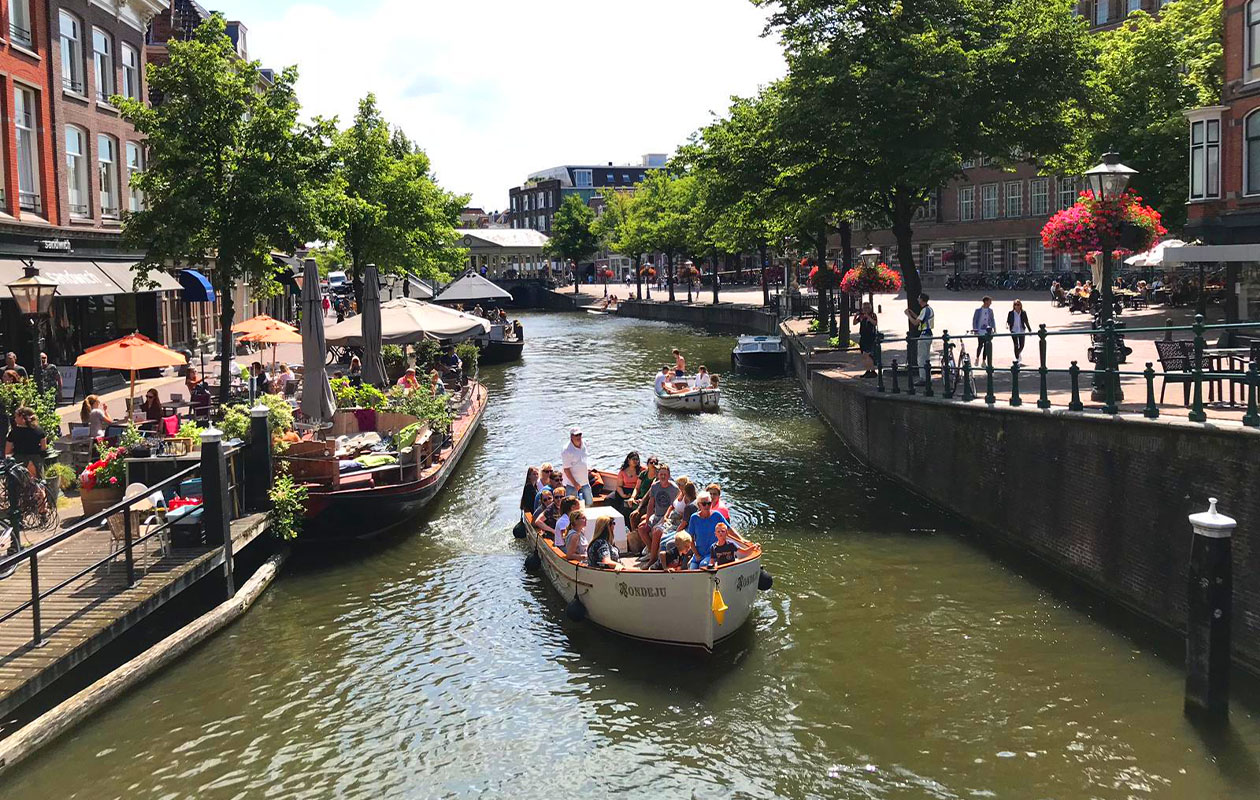 Rondvaart door Leiden met De Leidse Rederij (2p.)