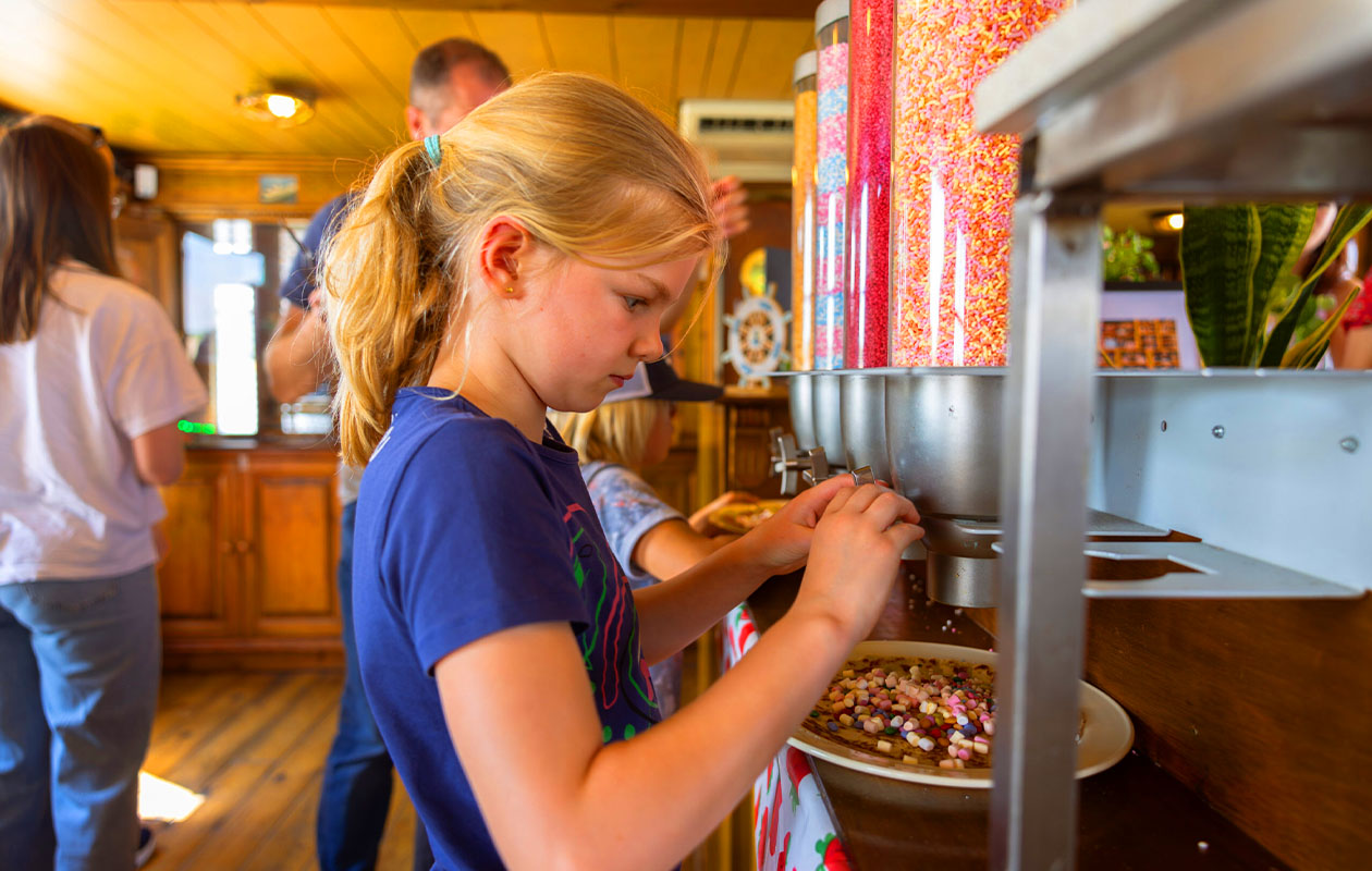 Rondvaart + onbeperkt pannenkoeken met de Pannenkoekenboot (2p.)