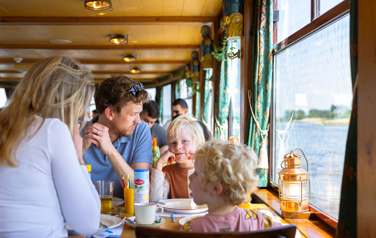 Rondvaart + onbeperkt pannenkoeken met de Pannenkoekenboot (2p.)