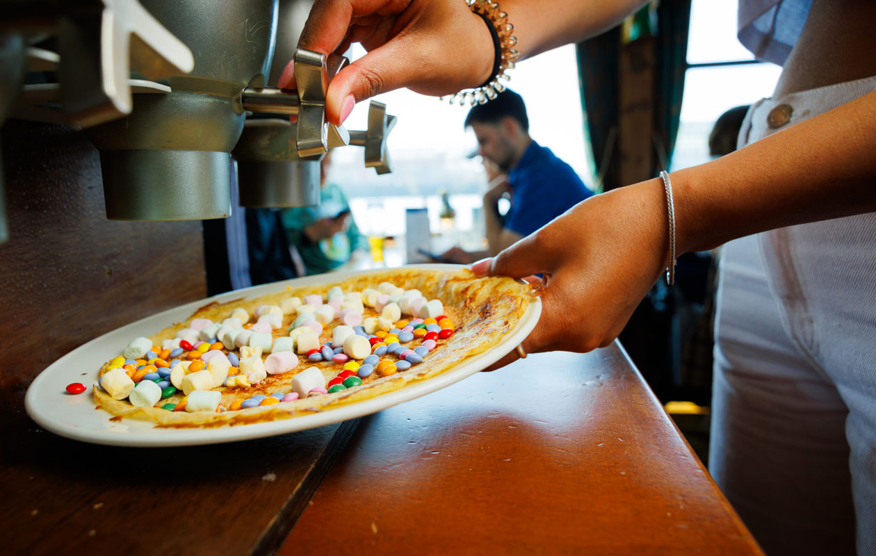 Rondvaart + onbeperkt pannenkoeken met de Pannenkoekenboot (2p.)