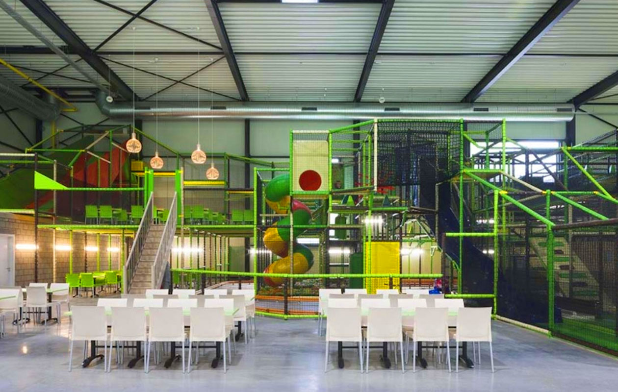 Ticket Tarzan & Jane + kindergerecht naar keuze (2p.)