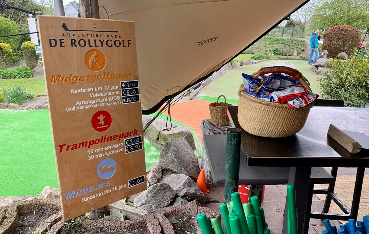 18 holes midgetgolf bij Adventure Park De Rollygolf Noordwijk voor 2 personen