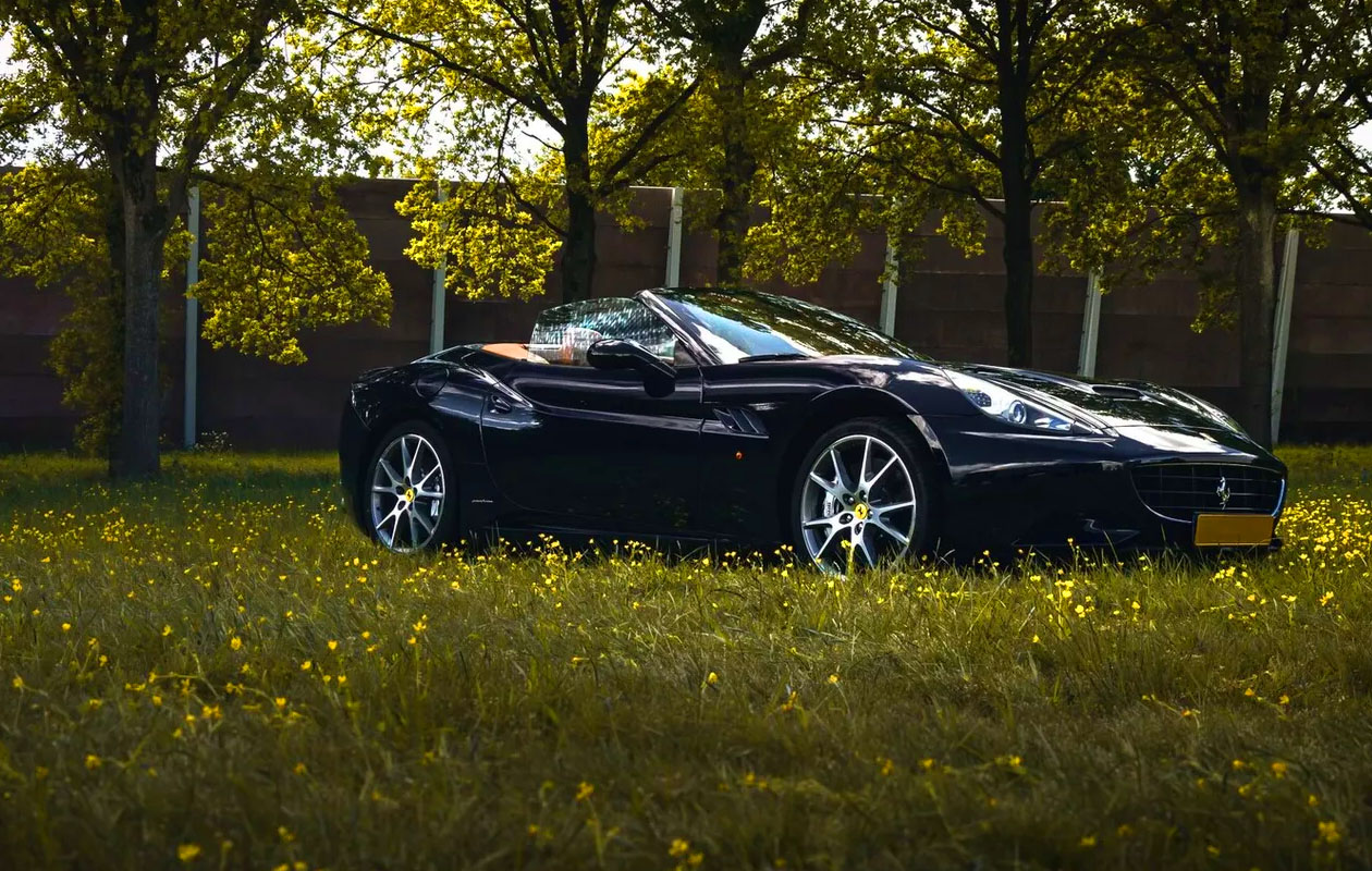 Droomrit: rijden in een Ferrari California (1p.)