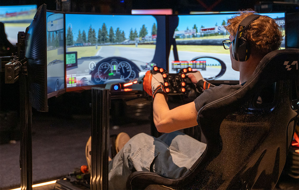 2 sessies in een autoracesimulator