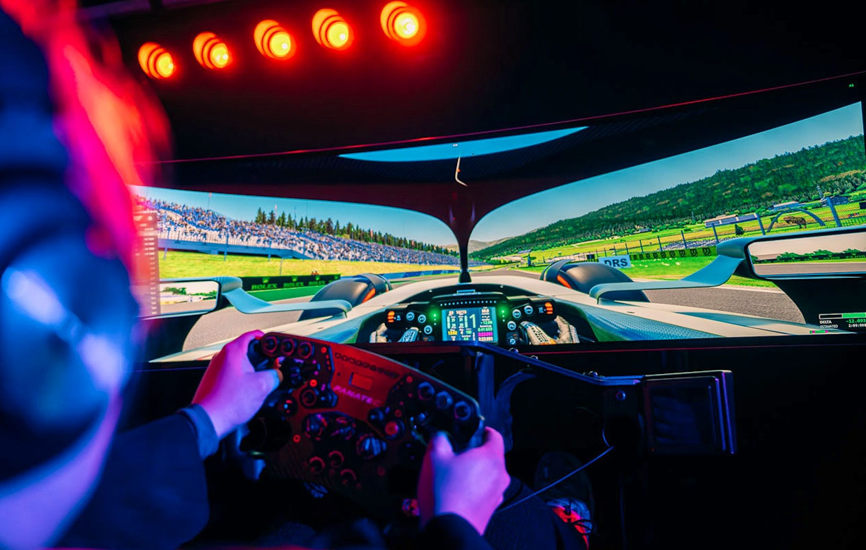 Simracen op een locatie naar keuze (2p.)