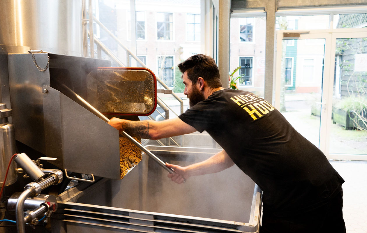 Rondleiding Brouwerij HOOP incl. 2 proefglazen bier (2p.)