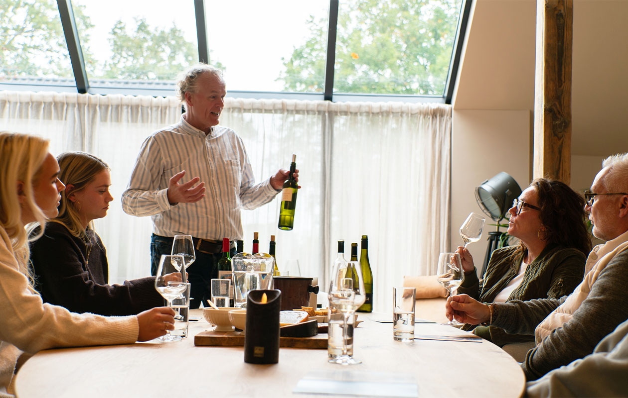 Wijnproeverij aan huis met De Kasteelhoeve (4-6p.)