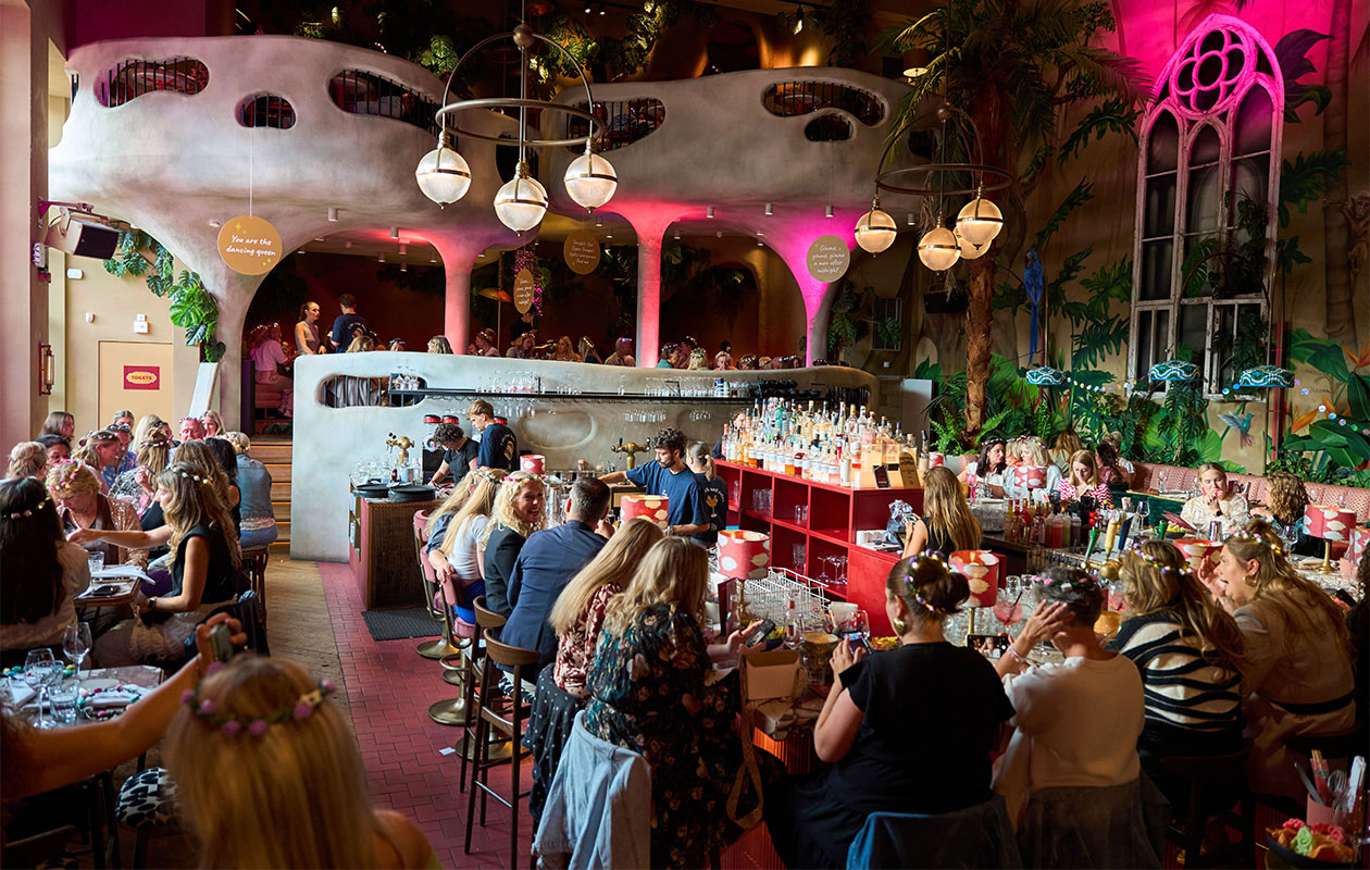 Feestelijk en muzikale lunch bij de Big Brunch Club in Breda (10 of 25 mei 2026) voor 2 personen