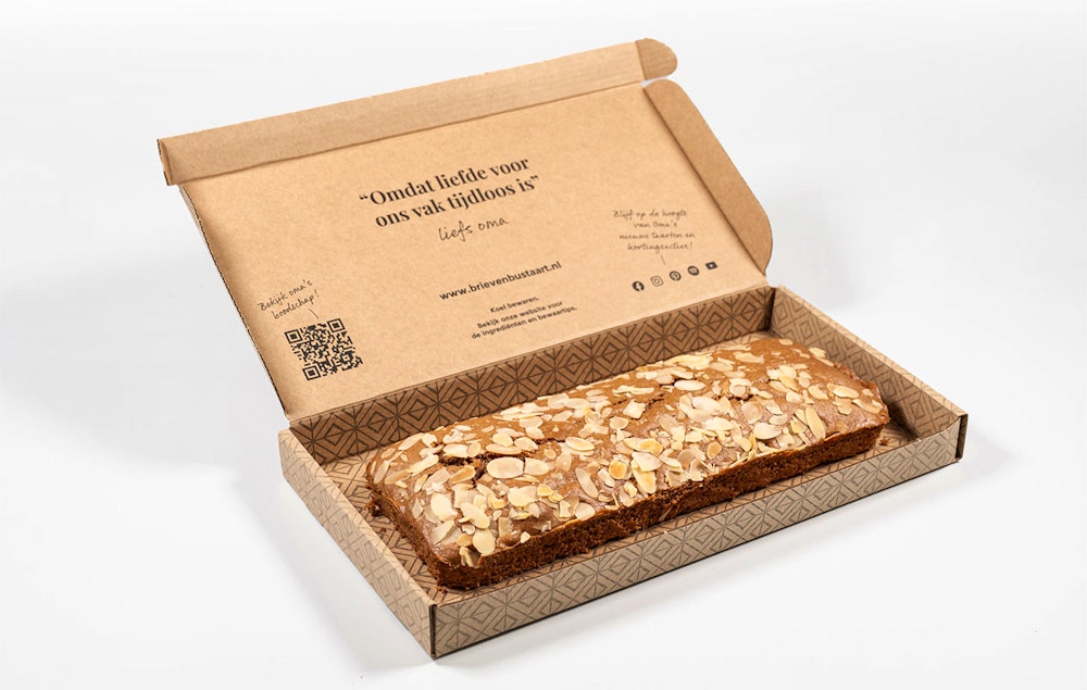 Oma's brievenbus taart of cake