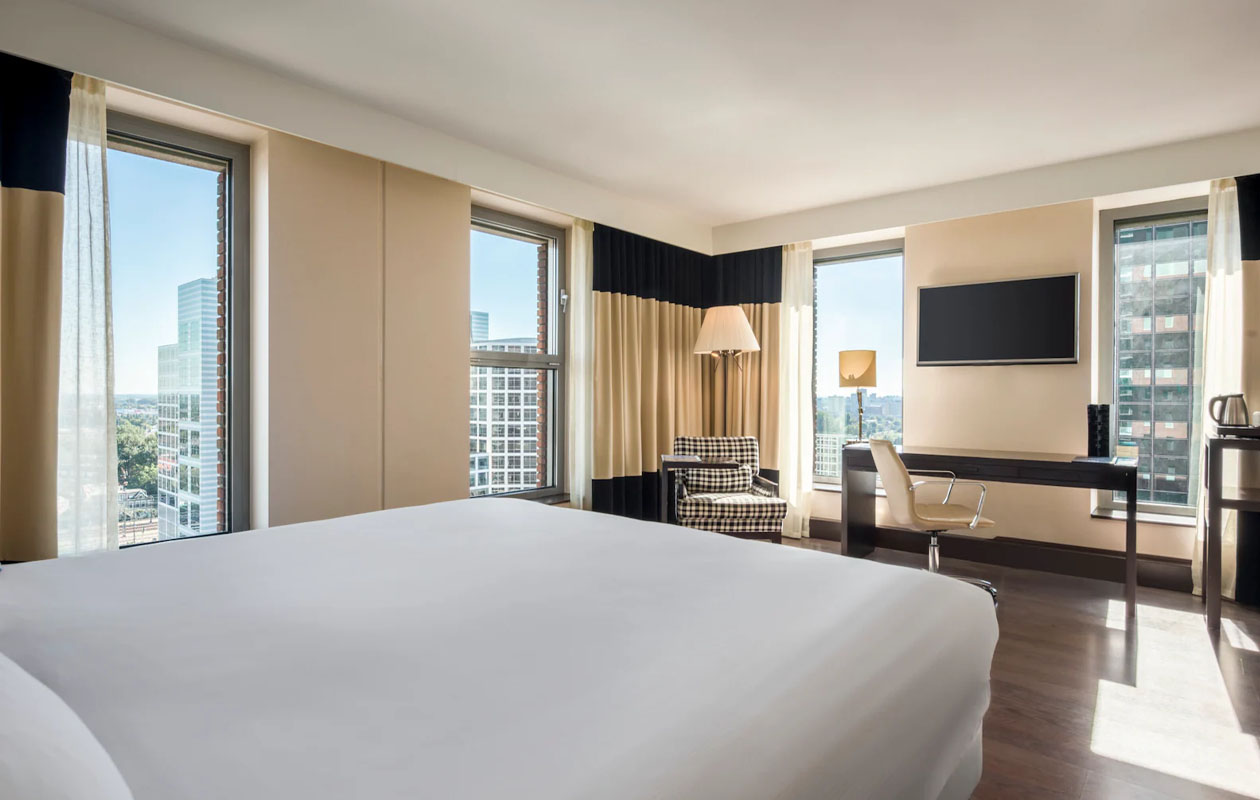 Hotelovernachting nabij het centrum van Den Haag (2p.)