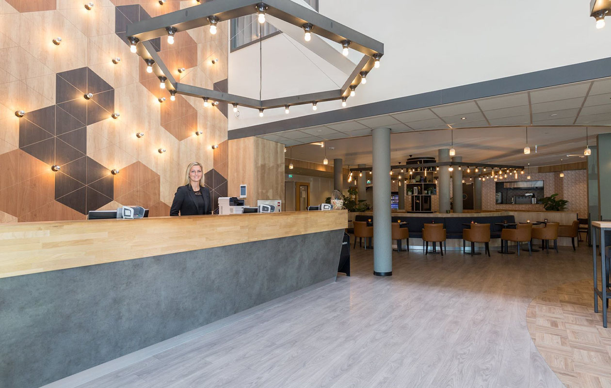 Hotelovernachting incl. ontbijt in Amsterdam (2p.)