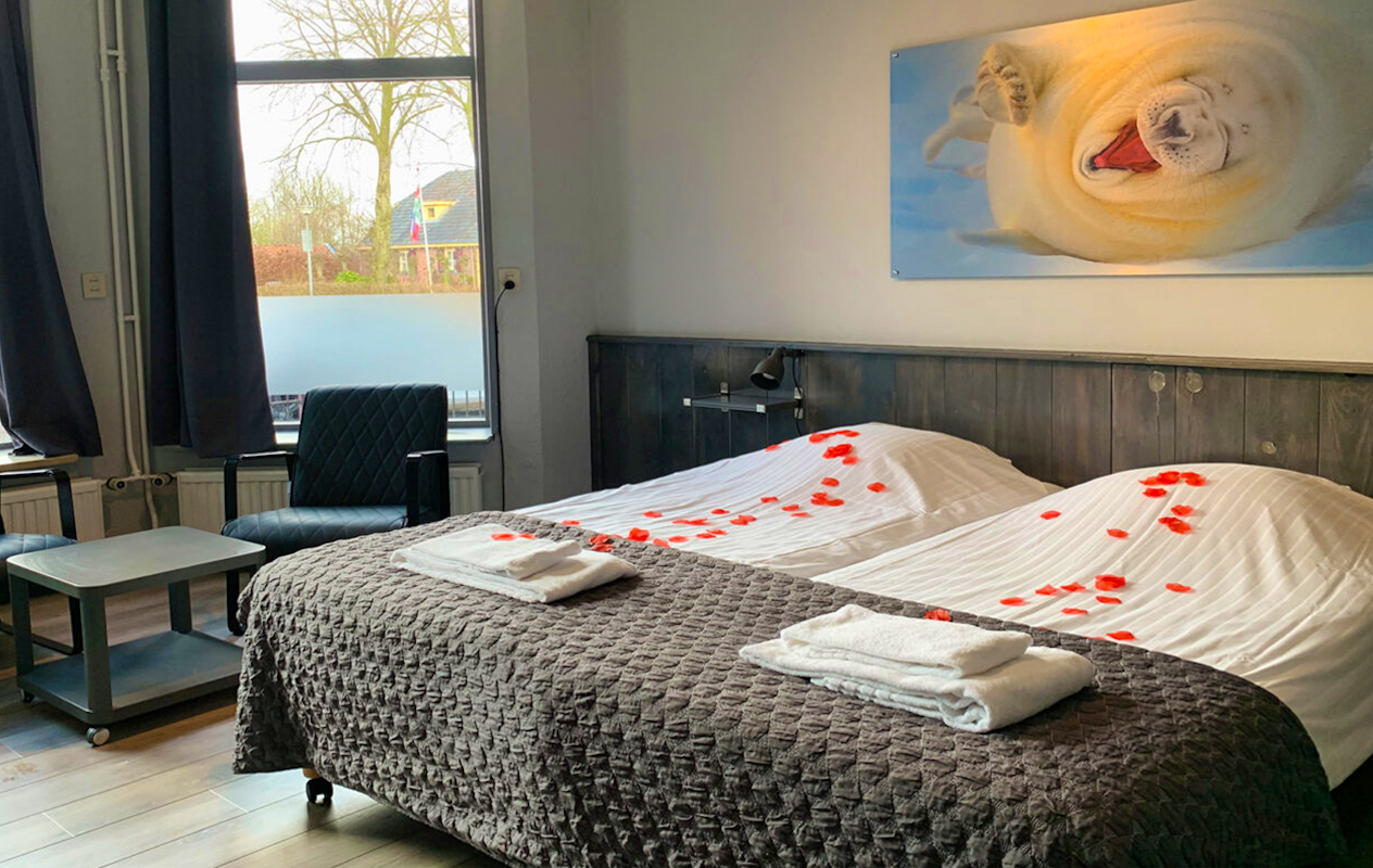 Hotelovernachting bij Hotel Waddengenot incl. ontbijt(2p.)