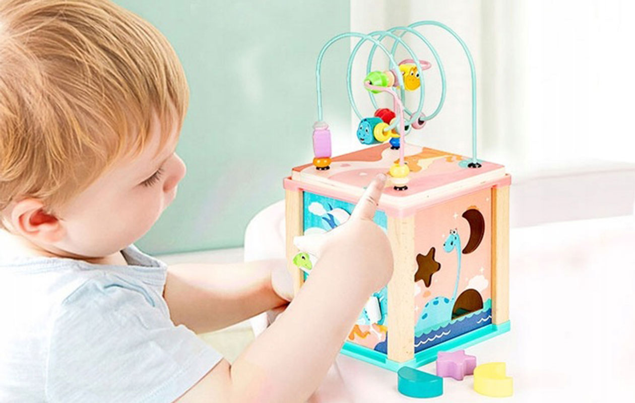 Houten Educatieve Kubus – Activiteitenspeelblok