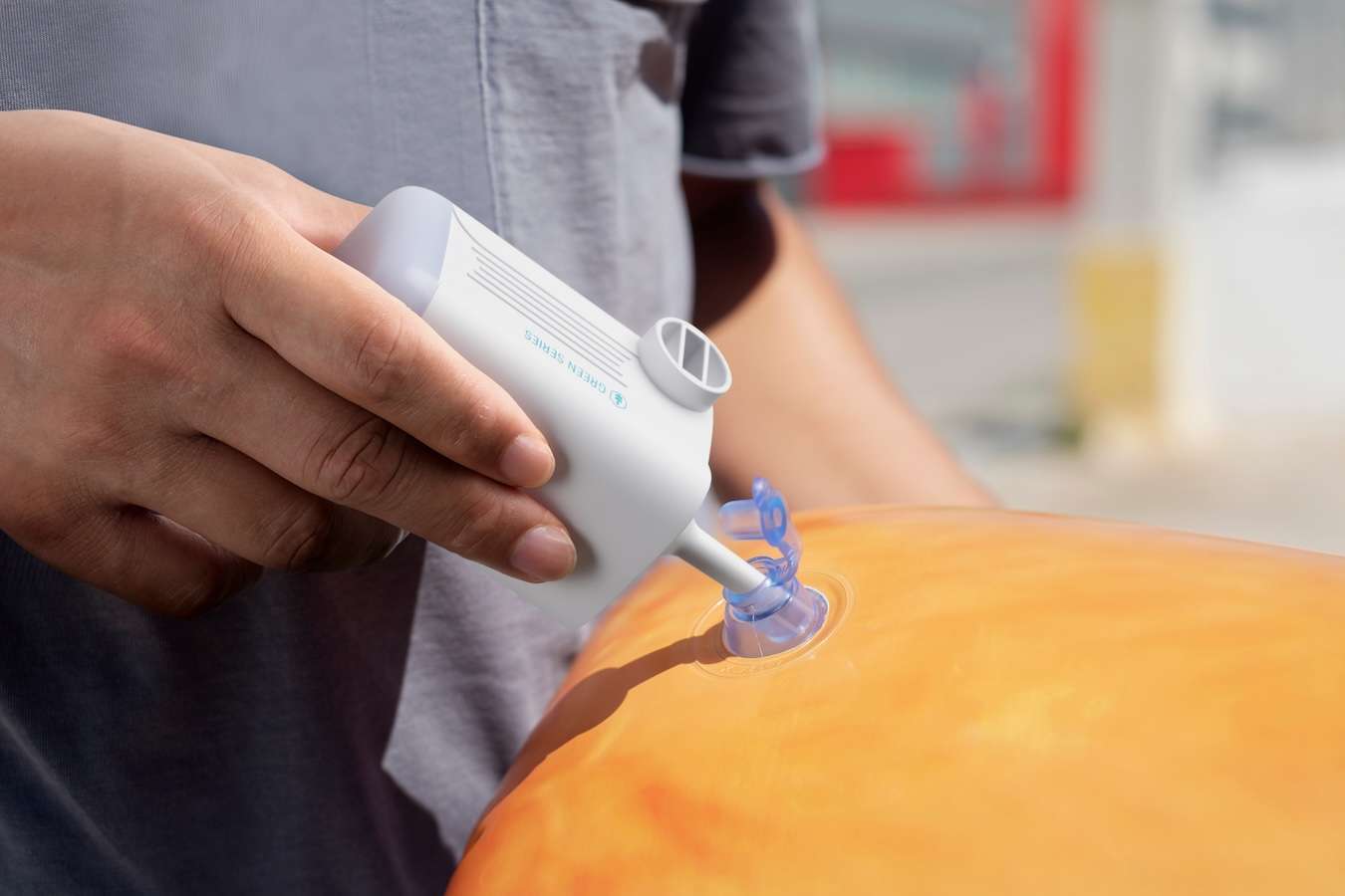 Compacte draadloze luchtpomp 