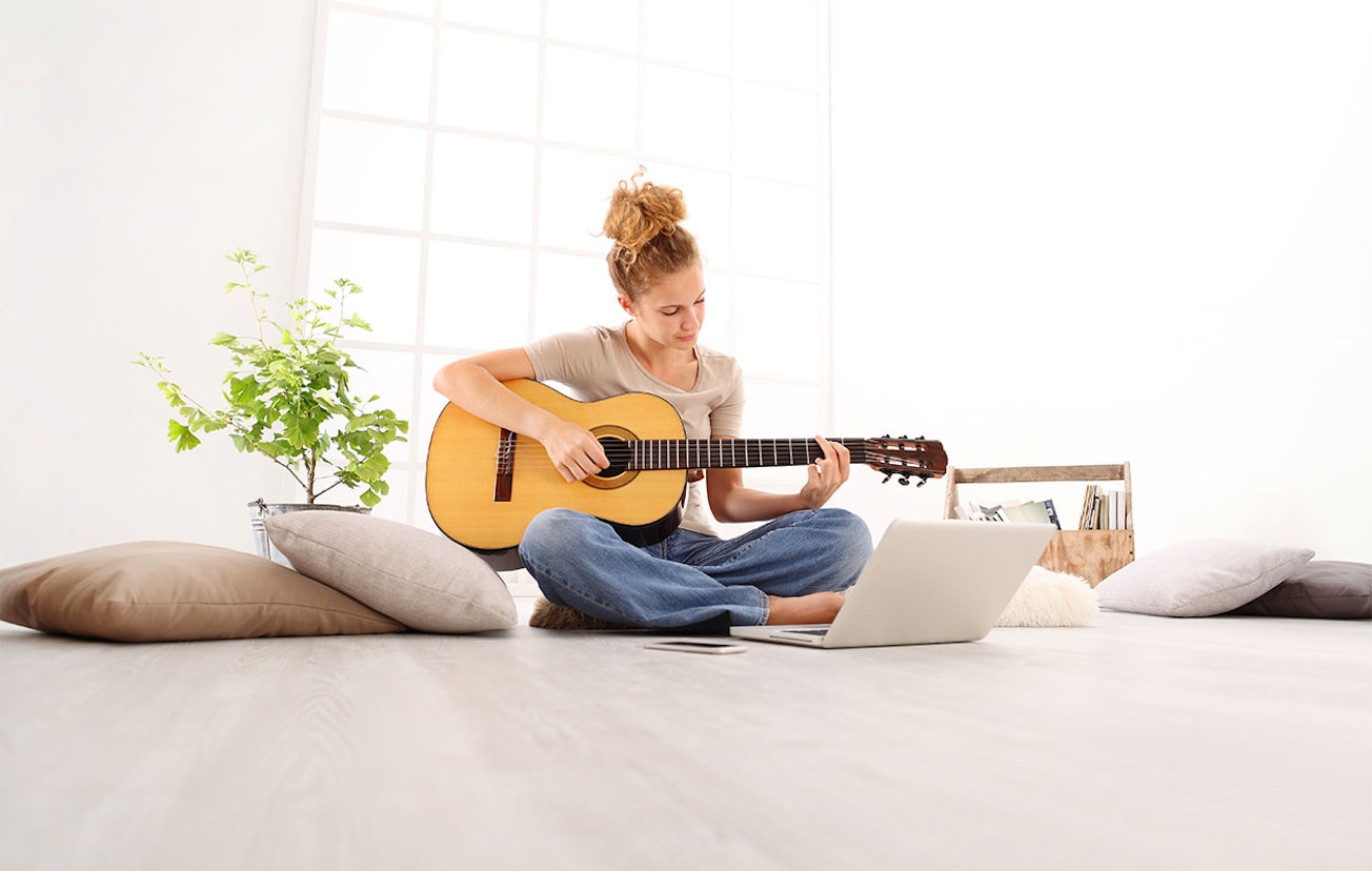 Piano, gitaar of zang cursus bij Online Muziek Cursus (1p.)