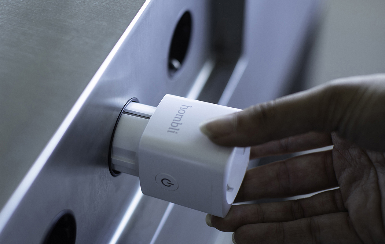 Kit de démarrage Hombli Smart Home – ampoule, caméra et prise connectées