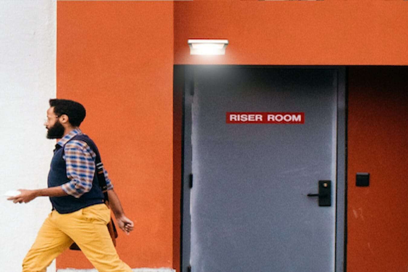 Hyundai Lighting ultradunne wandlamp op zonne-energie