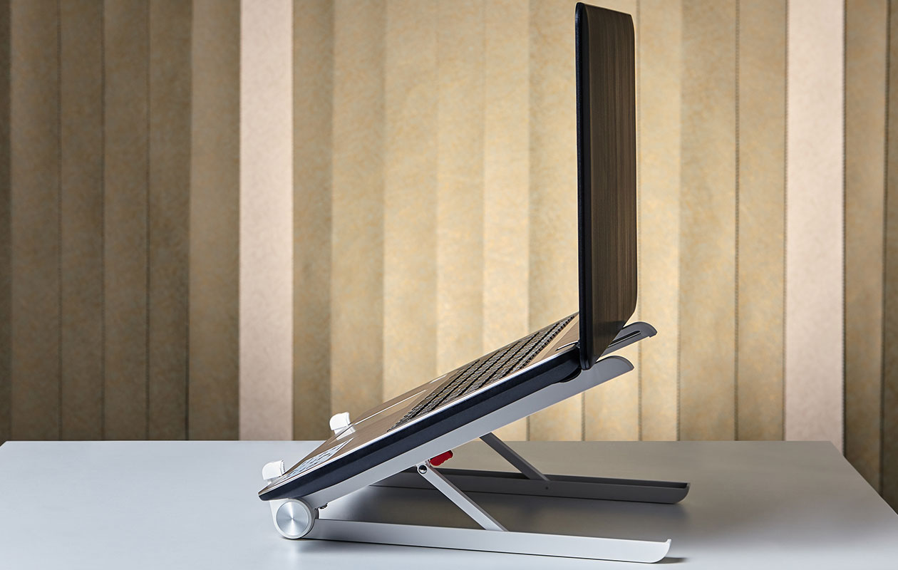 Technosmart Table pour ordinateur portable compacte
