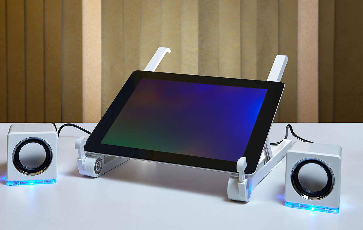 Technosmart Table pour ordinateur portable compacte