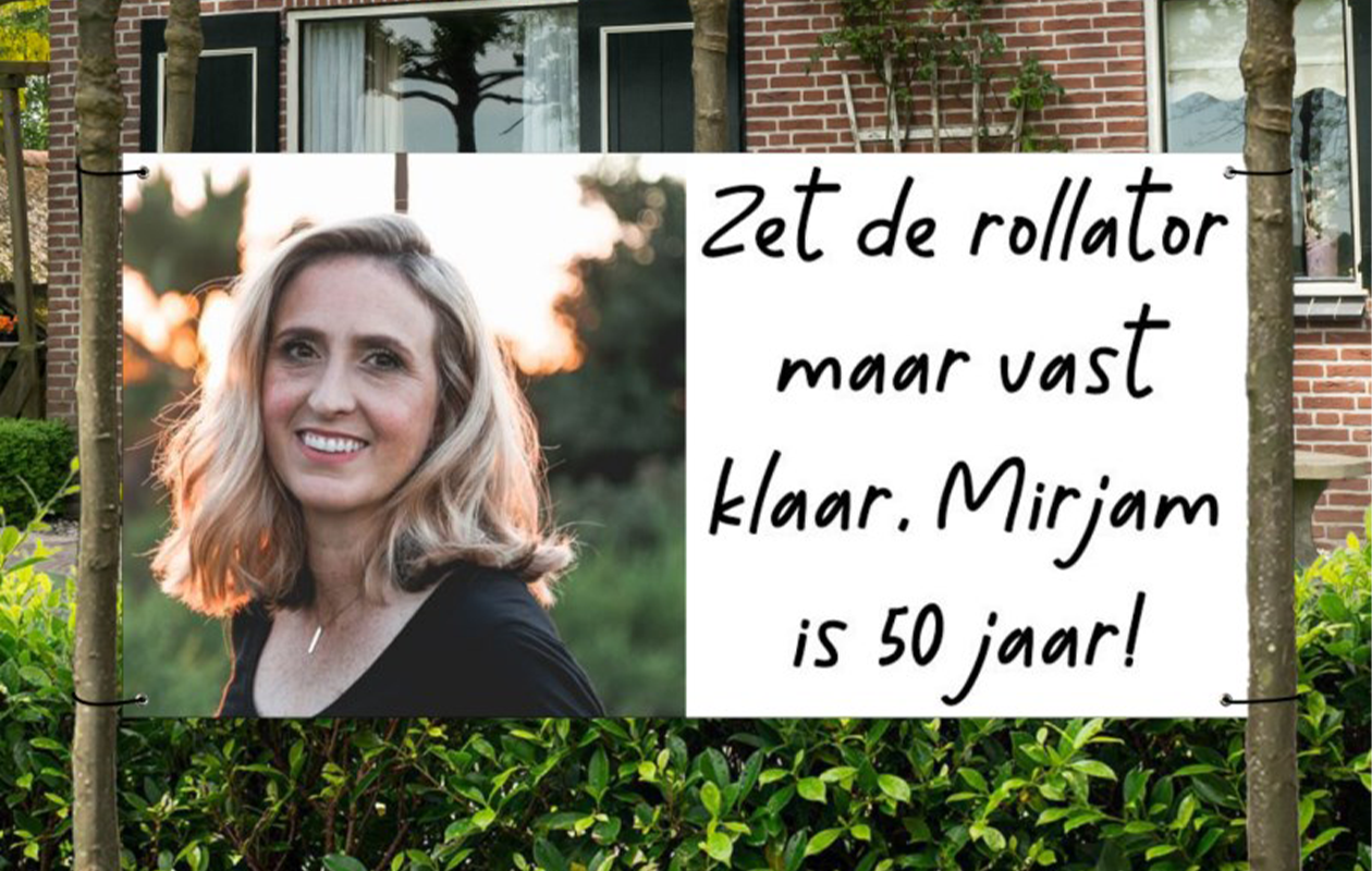Ontvang €50 korting op een spandoek van 200 x 100 cm