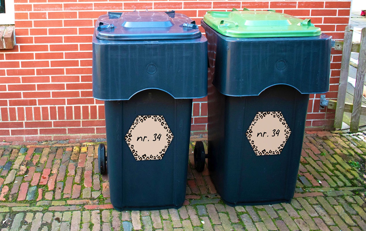 3 containerstickers met jouw huisnummer