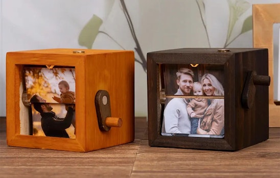Ontvang €40 korting op een gepersonaliseerde houten fotolijst