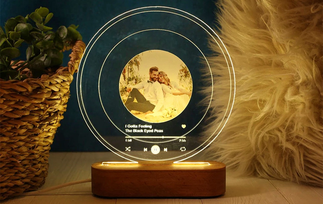 Bon d'achat d'une valeur de 65 € pour une lampe musicale avec photo