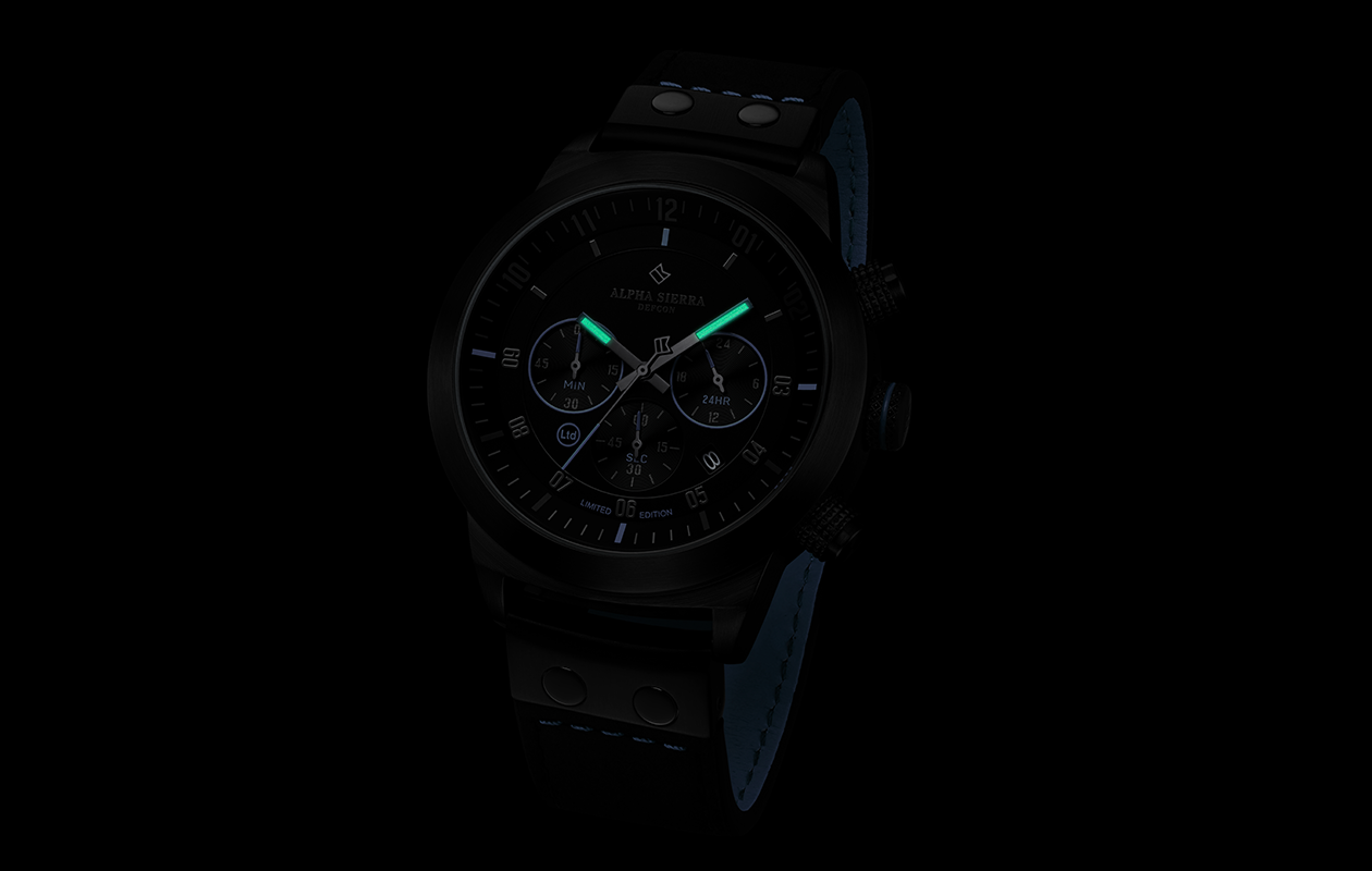 Herenhorloge van Alpha Sierra Watch Co. (Defcon LGM36BL)