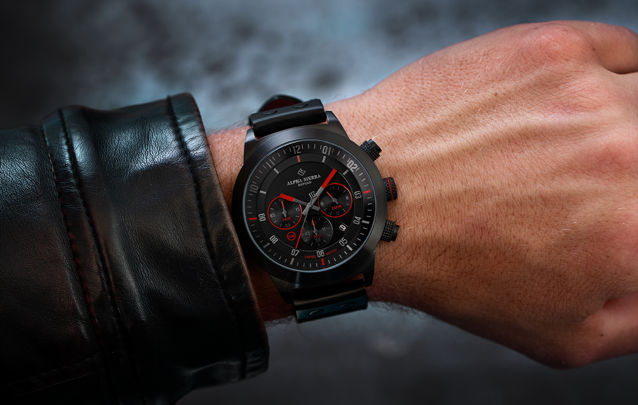 Herenhorloge van Alpha Sierra Watch Co. (Defcon LGM36RL)