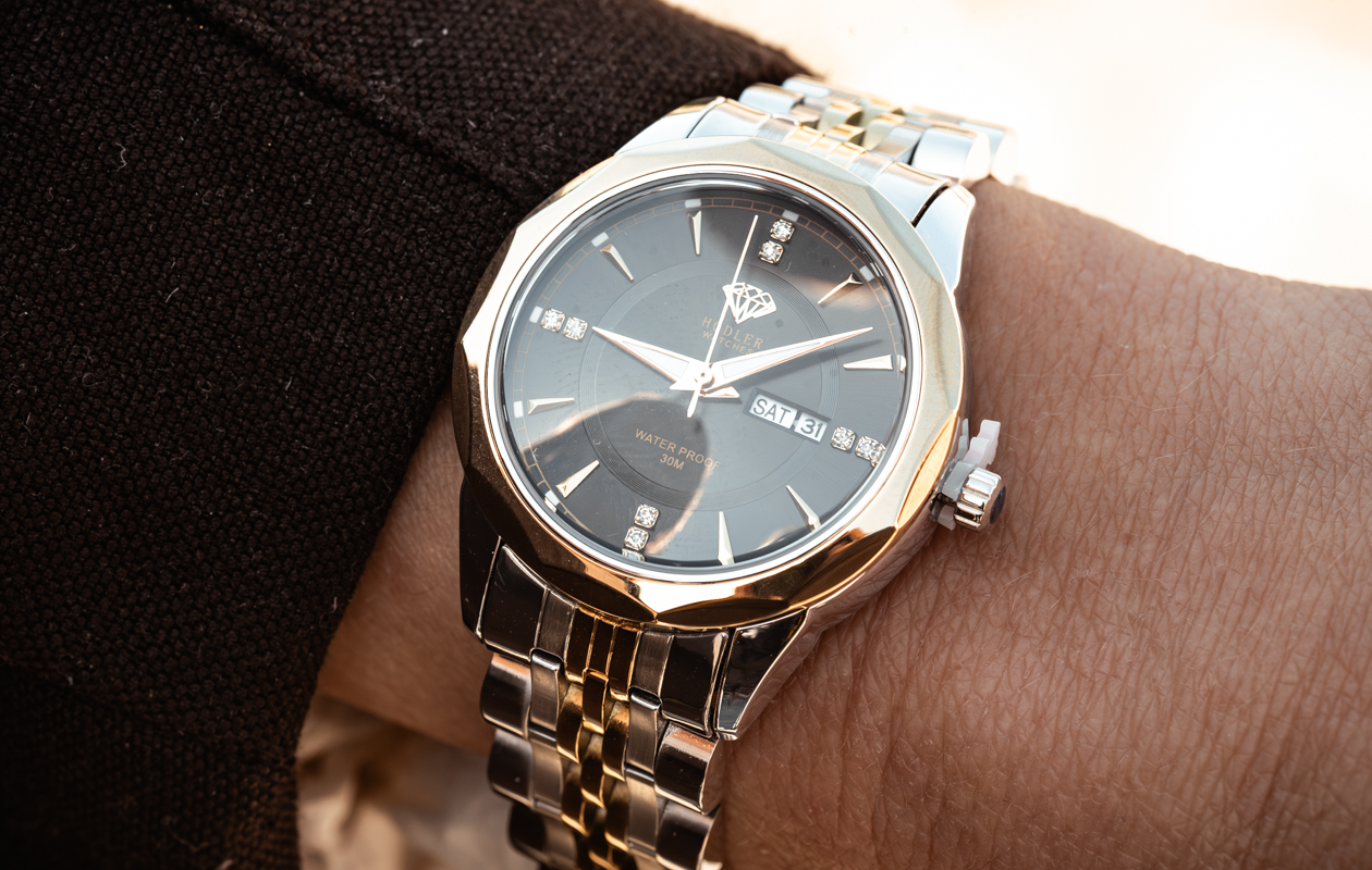 Montre femme Hodler Genève - Or + Noir