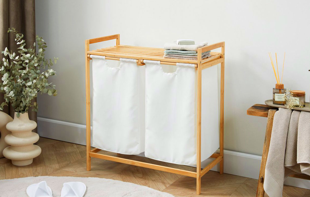 Bamboe rek met 2 wasmand