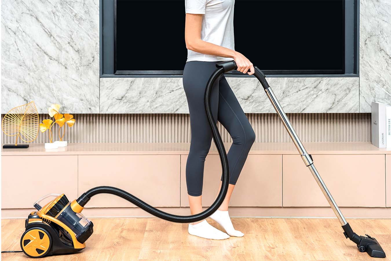 Hyundai Electronics - Cycloon stofzuiger 800W - Zwart/goud