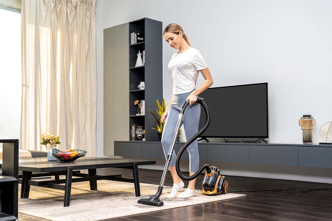 Hyundai Electronics - Cycloon stofzuiger 800W - Zwart/goud