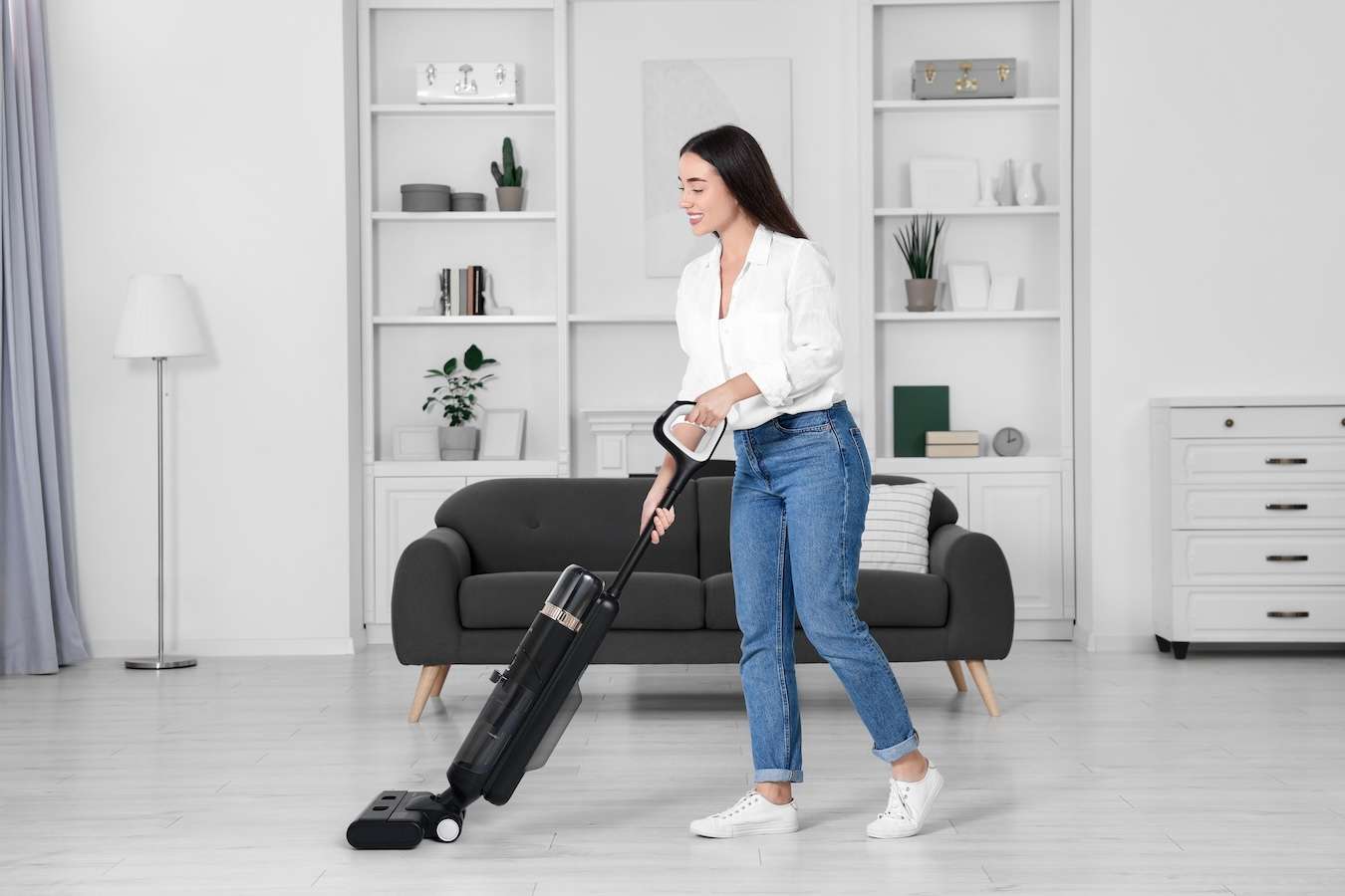 Hyundai Electronics – Draadloze Wet & Dry Vloerreiniger met dweil en zuigfunctie – Stealth