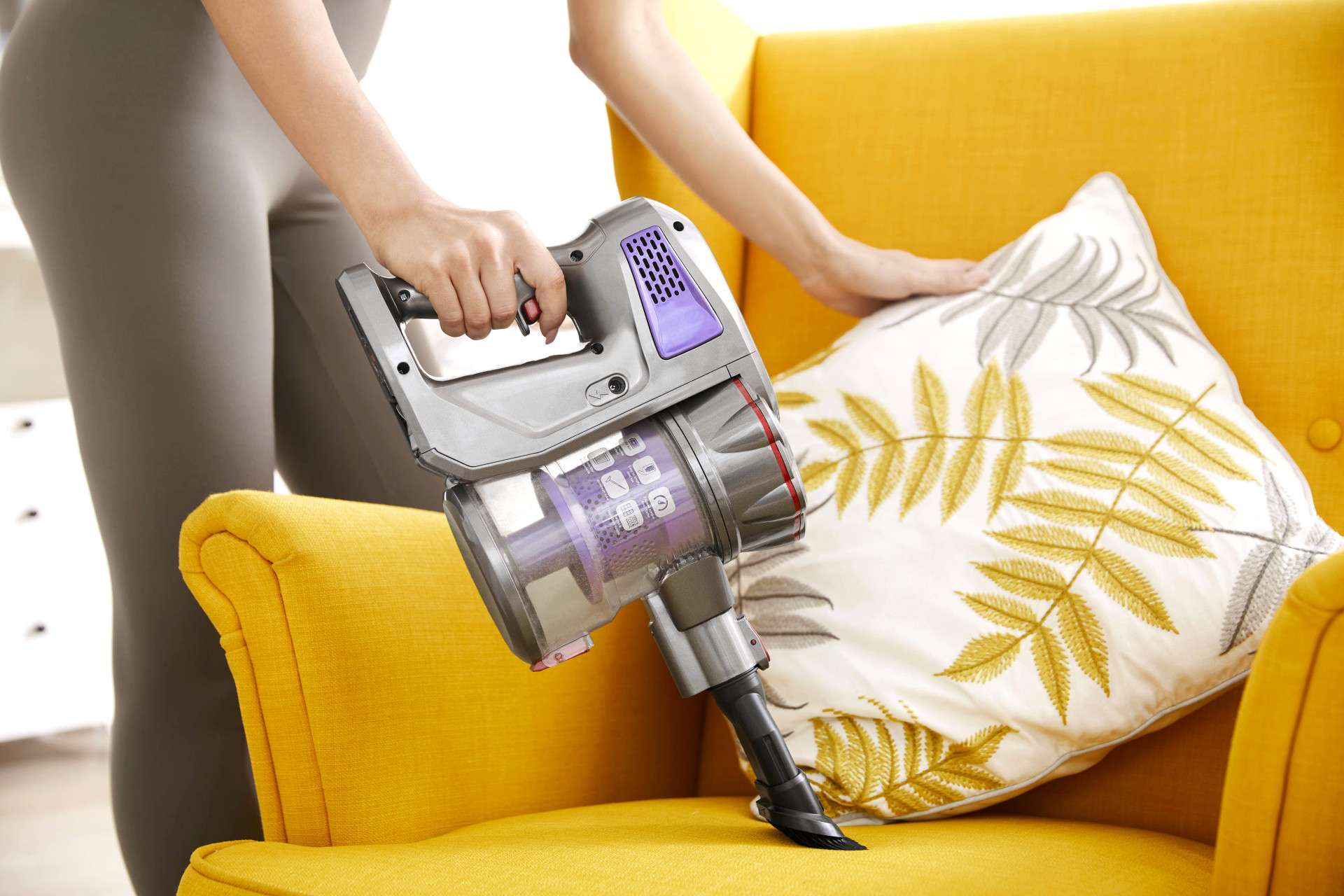 Hyundai Electronics - Flexibele draadloze steelstofzuiger met knikstang