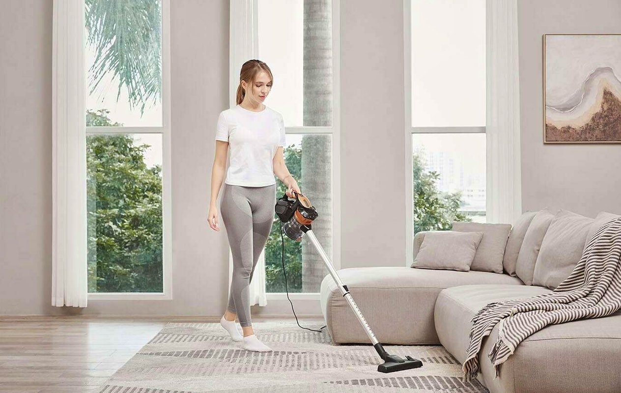 Hyundai Electronics - Aspirateur-balai - Léger - 600 Watts - Rose gold